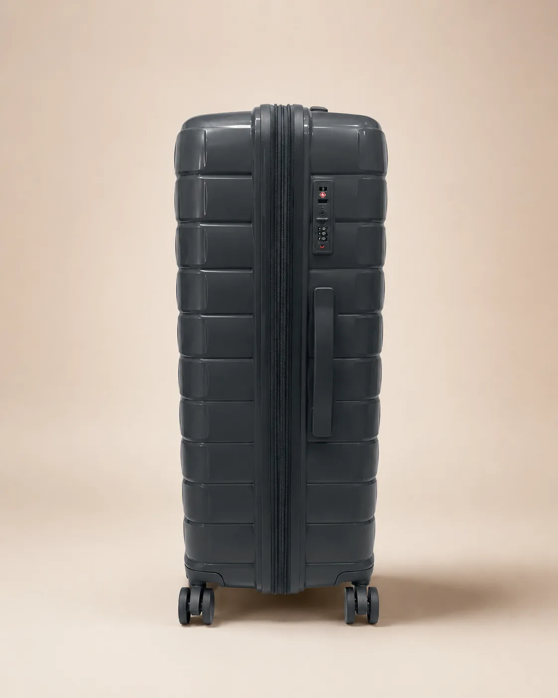 Валіза Tourist P608 Dark Grey (L)